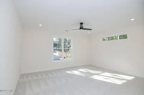 7 Goldenrod Drive Whispering Pines NC 28327