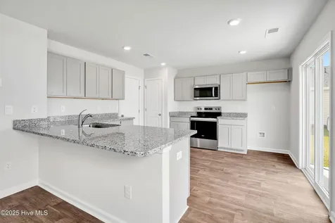 1526 W White Egret Lane NE Bolivia NC 28422