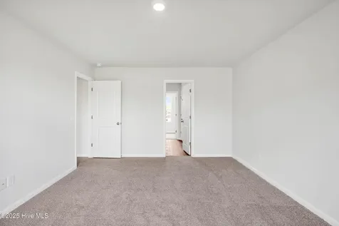1526 W White Egret Lane NE Bolivia NC 28422
