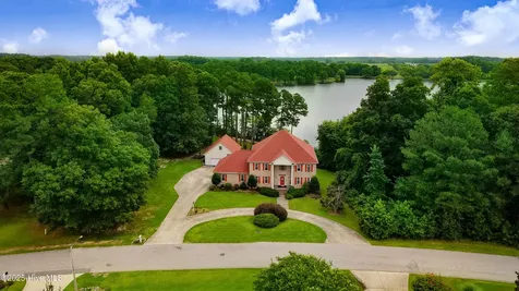 4904 Pebble Beach Circle N Wilson NC 27896