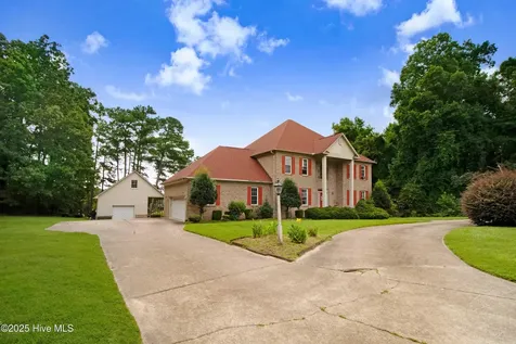 4904 Pebble Beach Circle N Wilson NC 27896