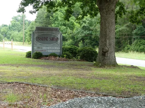 2707 Royall Avenue Goldsboro NC 27534