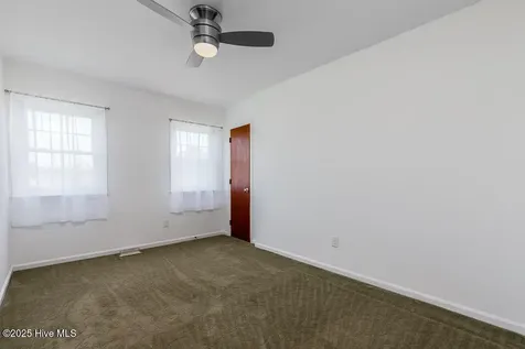 301 Murdoch Road Newport NC 28570
