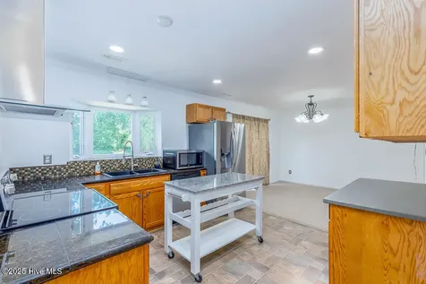 301 Murdoch Road Newport NC 28570