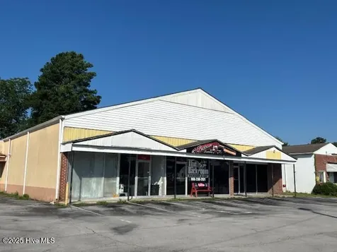 109 Henderson Drive Jacksonville NC 28540