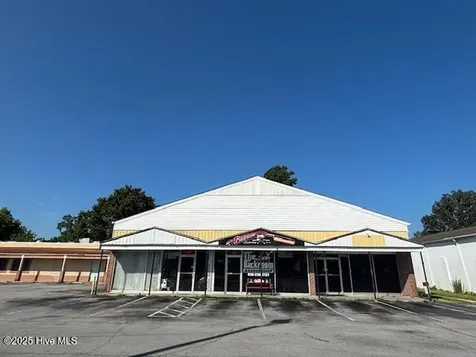 109 Henderson Drive Jacksonville NC 28540