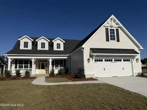 7354 Foxbriar Drive Leland NC 28451