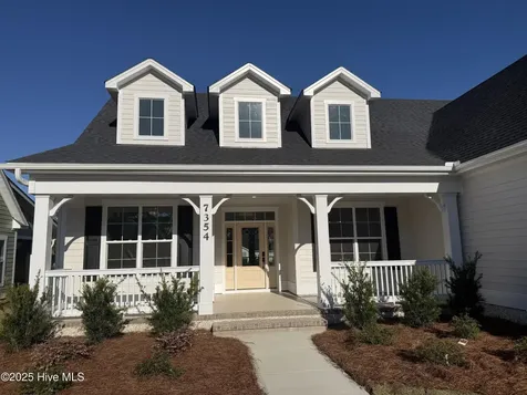 7354 Foxbriar Drive Leland NC 28451