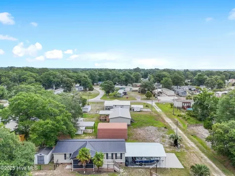 3216 Woodlawn Avenue SW Supply NC 28462