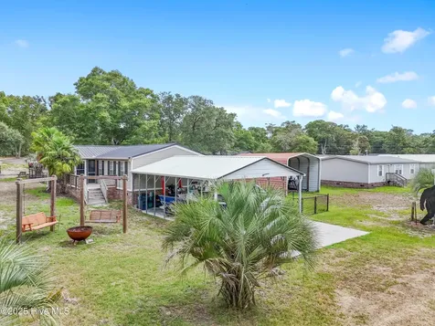 3216 Woodlawn Avenue SW Supply NC 28462