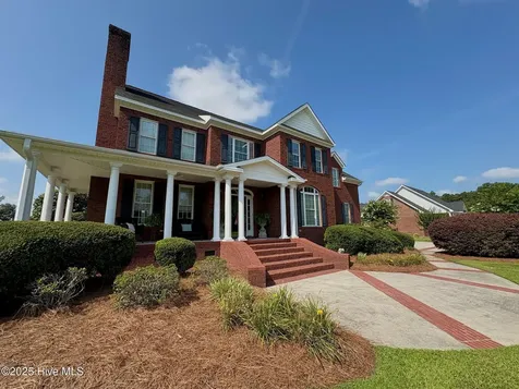 25 Muirfield Drive Whiteville NC 28472