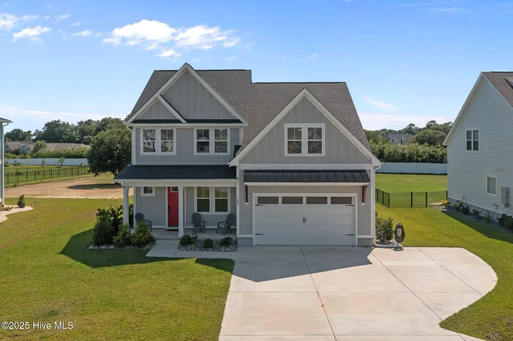 208 Coastline Circle Cedar Point NC 28584
