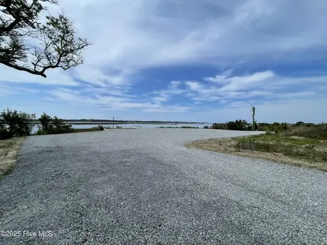 208 Coastline Circle Cedar Point NC 28584