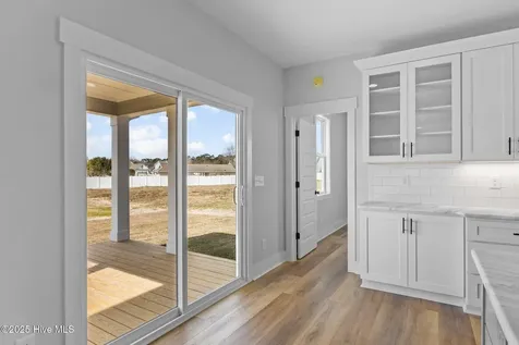 208 Coastline Circle Cedar Point NC 28584
