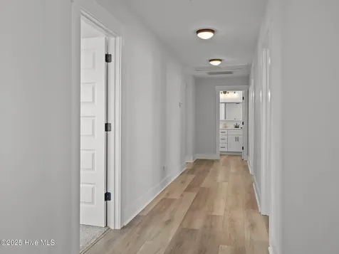 208 Coastline Circle Cedar Point NC 28584