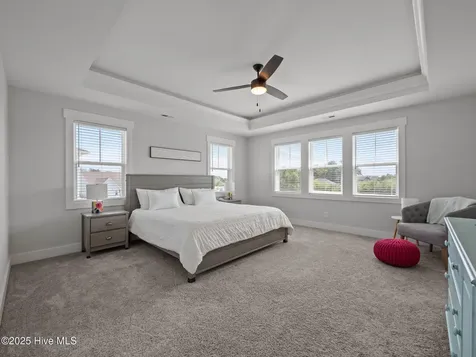 208 Coastline Circle Cedar Point NC 28584