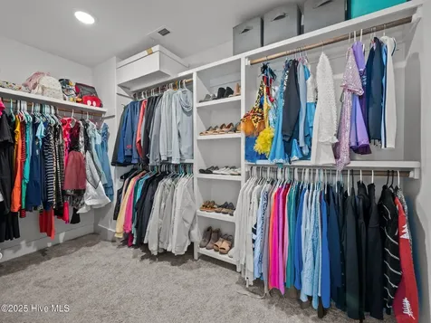 208 Coastline Circle Cedar Point NC 28584