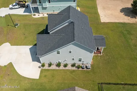 208 Coastline Circle Cedar Point NC 28584