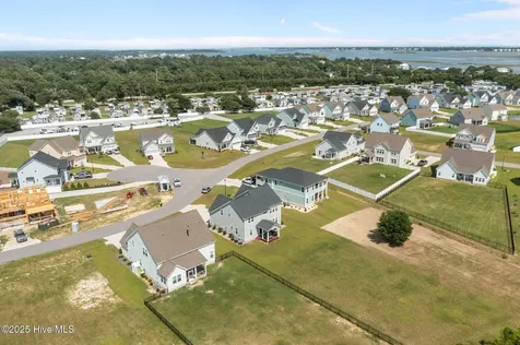 208 Coastline Circle Cedar Point NC 28584