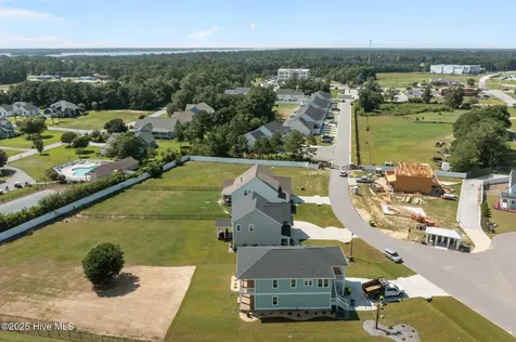 208 Coastline Circle Cedar Point NC 28584