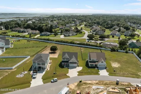 208 Coastline Circle Cedar Point NC 28584