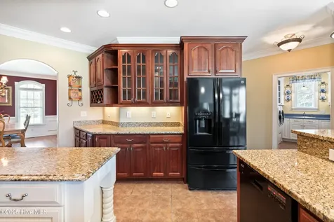 124 Iverleigh Lane Jacksonville NC 28540