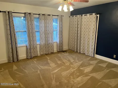 313 E 1st Avenue Chadbourn NC 28431