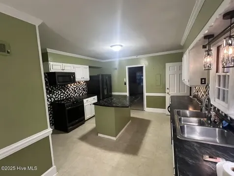 313 E 1st Avenue Chadbourn NC 28431