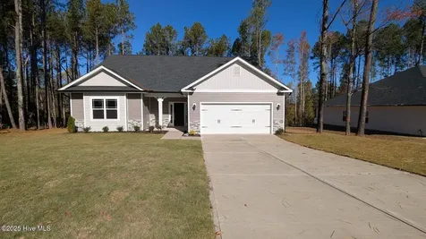 1737 Pecan Drive Nashville NC 27856