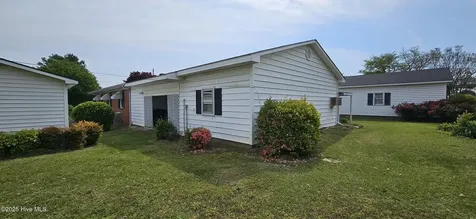 101 Oakland Boulevard Clinton NC 28328