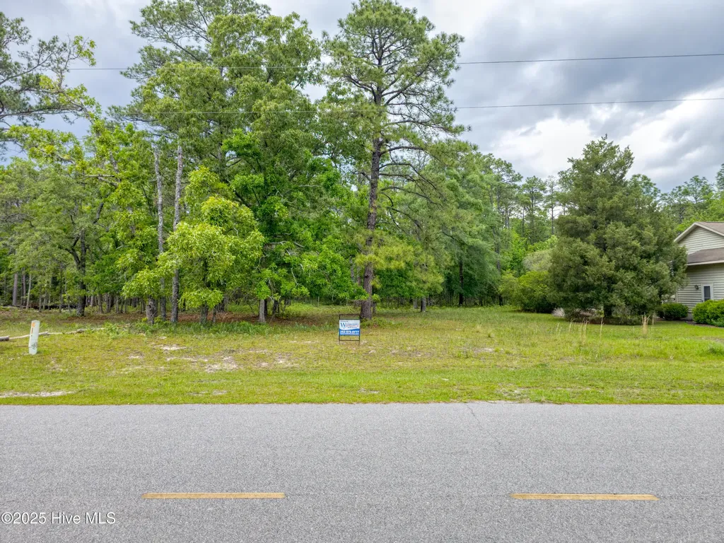 2302 Caracara Drive New Bern NC 28560