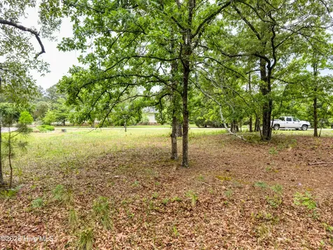 2302 Caracara Drive New Bern NC 28560