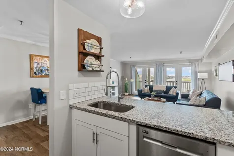 111 Florida Avenue Carolina Beach NC 28428