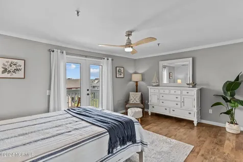111 Florida Avenue Carolina Beach NC 28428