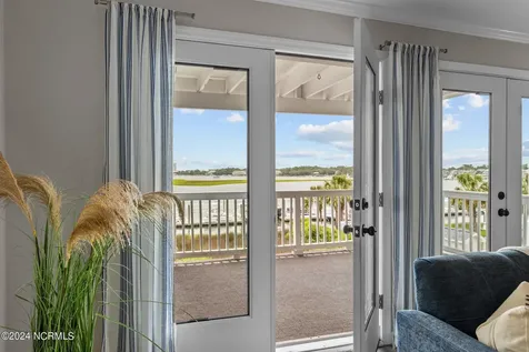 111 Florida Avenue Carolina Beach NC 28428