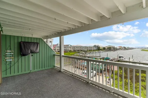 111 Florida Avenue Carolina Beach NC 28428