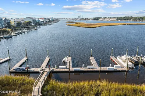 111 Florida Avenue Carolina Beach NC 28428