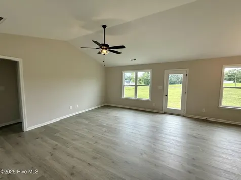 39 N Movado Trail Kenly NC 27542