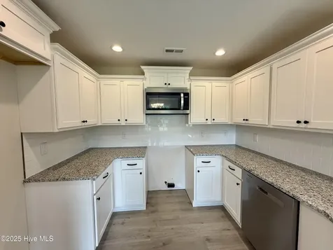 39 N Movado Trail Kenly NC 27542