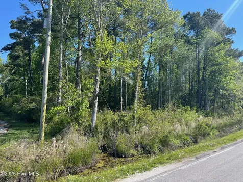 770 Laurel Road Beaufort NC 28516