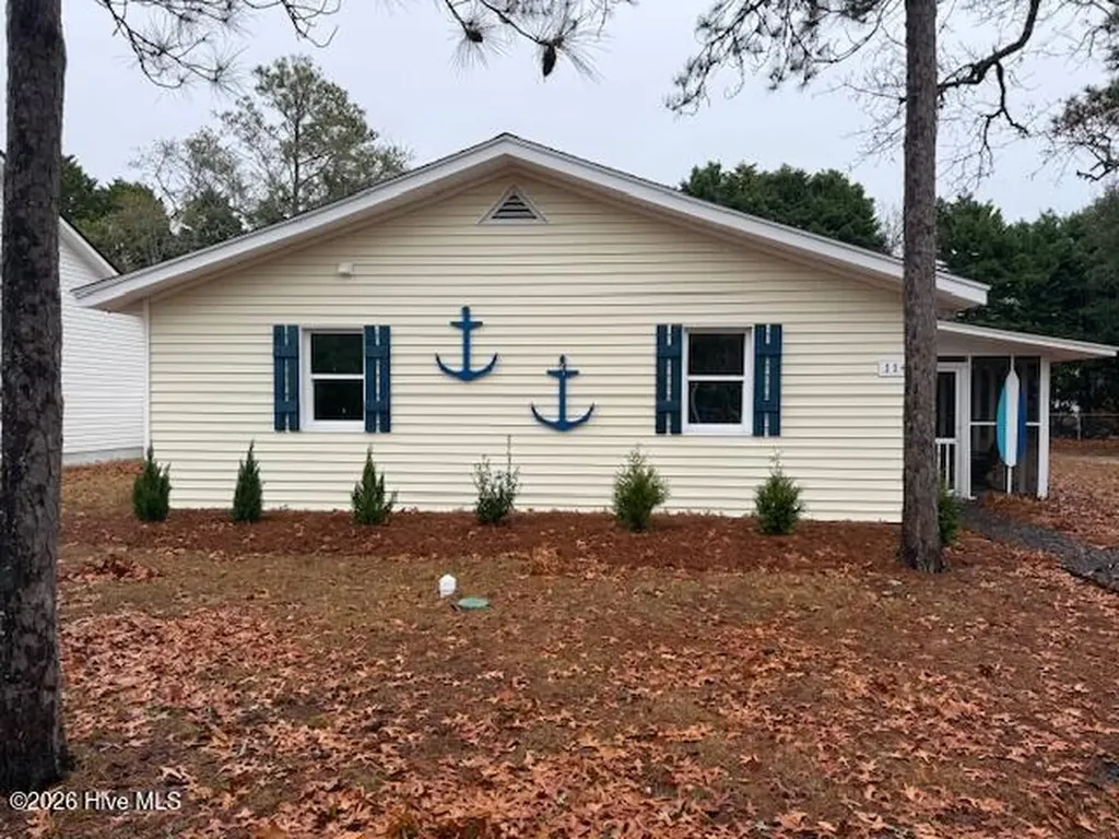 114 NW 14th Street Oak Island NC 28465