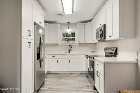 114 NW 14th Street Oak Island NC 28465