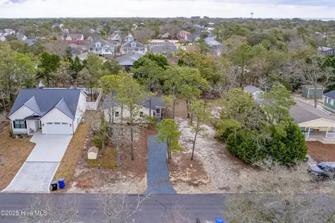 114 NW 14th Street Oak Island NC 28465