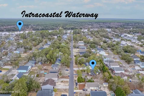 114 NW 14th Street Oak Island NC 28465