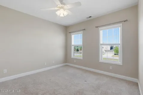 11 E Bailey Lane Hampstead NC 28443