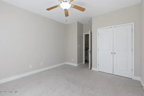 11 E Bailey Lane Hampstead NC 28443