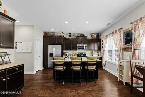 11 E Bailey Lane Hampstead NC 28443