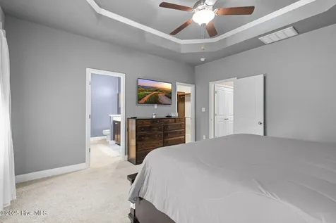 11 E Bailey Lane Hampstead NC 28443