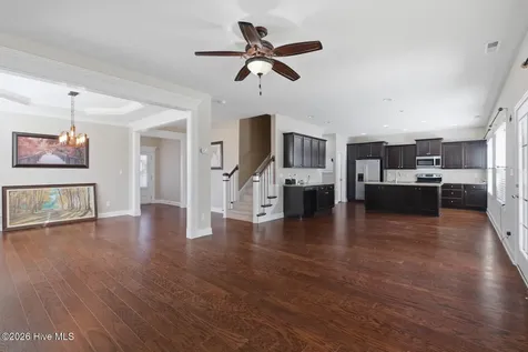 11 E Bailey Lane Hampstead NC 28443