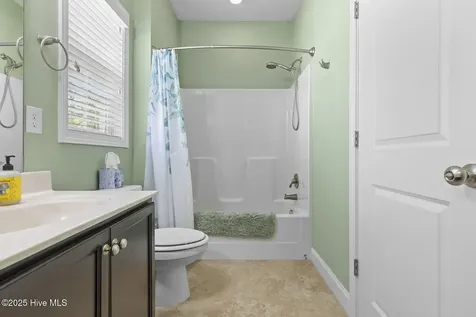 11 E Bailey Lane Hampstead NC 28443